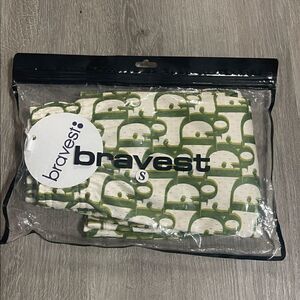 Bravest Shorts Green Size Small Basketball Shorts